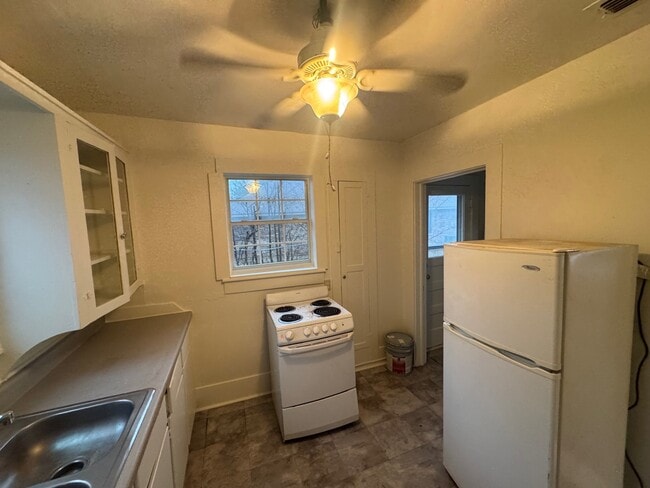 Photo - 467 N Paddock Ave