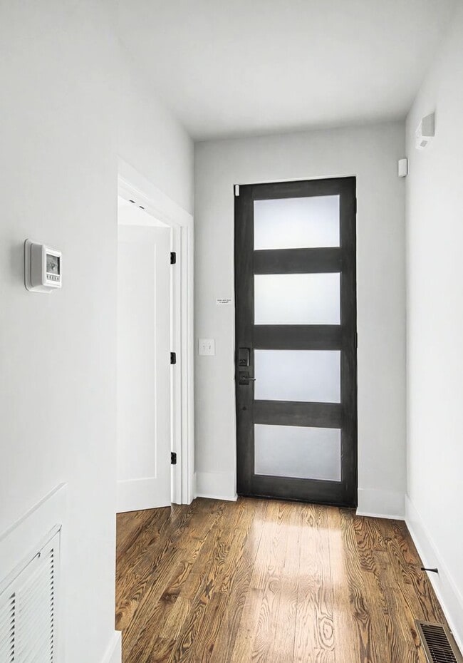 Photo - Luxury 3BE/3.5BA located in one of Nashville’s most walkable and vibrant neighborhoods.