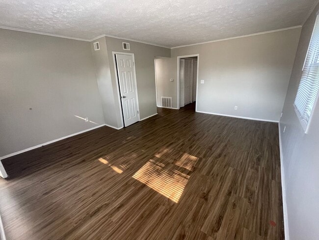 Photo - 50-52 Morehouse-NOREMAC Unit 50 Morehouse Ct.