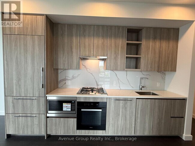 Photo - 68 Esther Shiner Blvd Unit 260