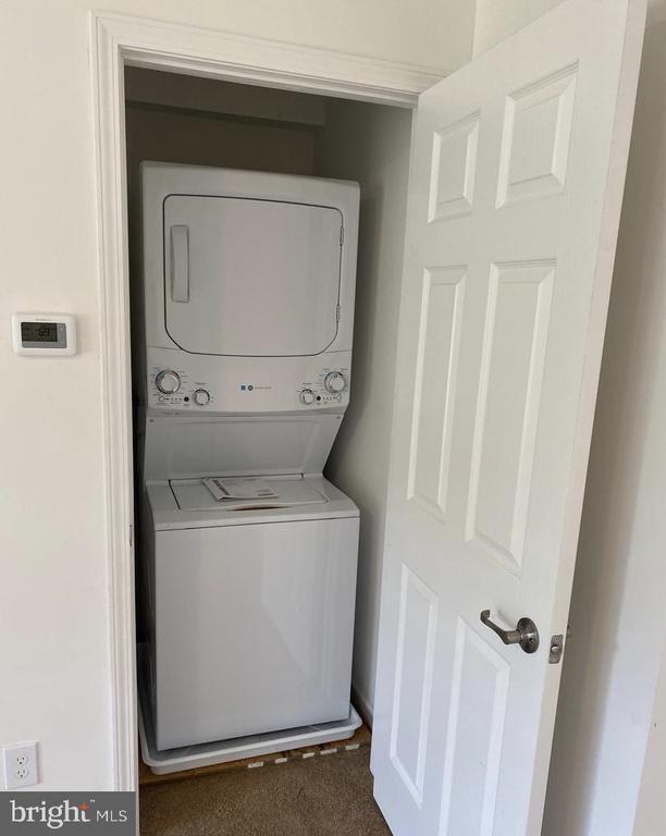 Photo - 277 Bondsville Rd