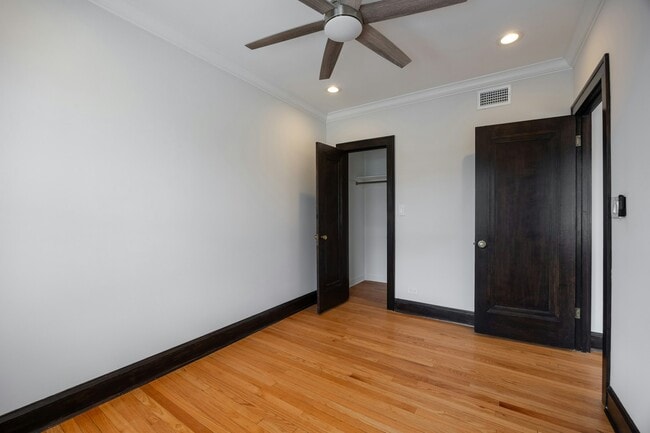 Photo - 6411 N Talman Ave Unidad 302