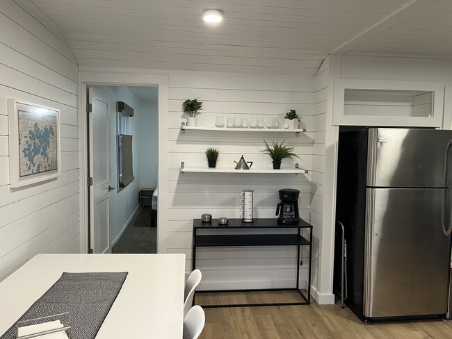 Photo - 3975 Sunset Dr