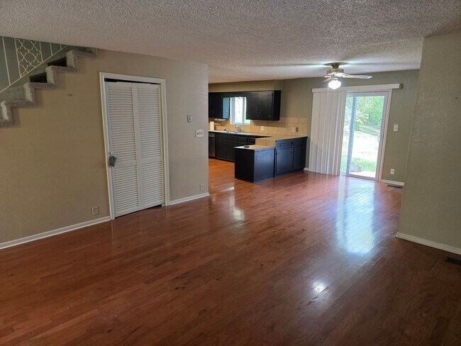 Photo - Nice secluded 4 bedroom home