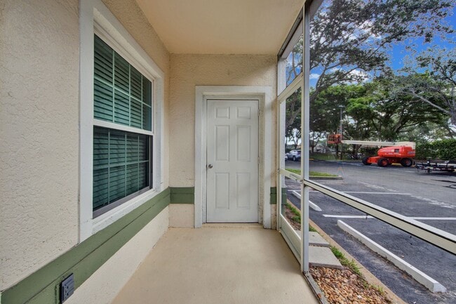 Photo - 23710 Walden Center Dr Unit 101