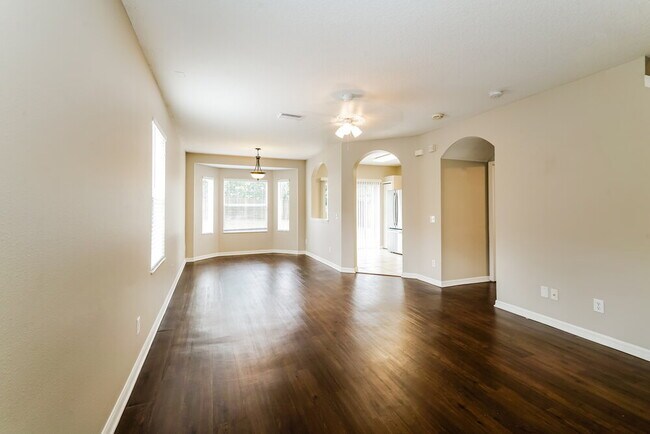 Photo - 1405 Marsh Wood Dr