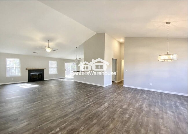 Photo - 39 Glenmaura Way NW