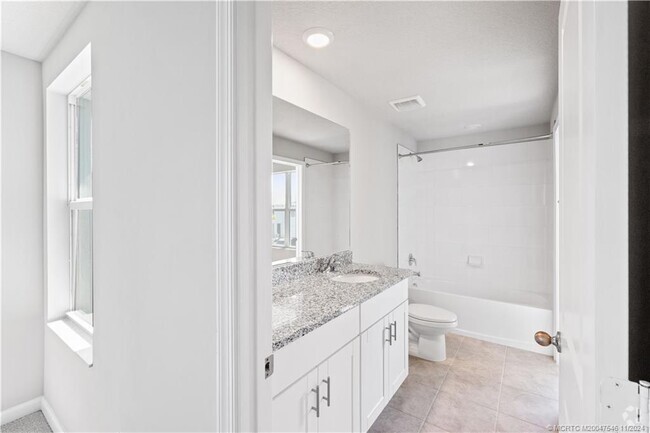 Building Photo - 180 Osprey Preserve Blvd Rental