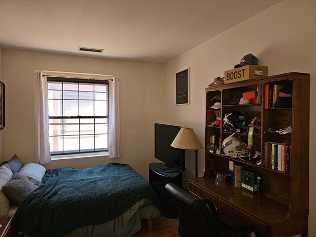 Photo - 10 Weston Ave Unit 304