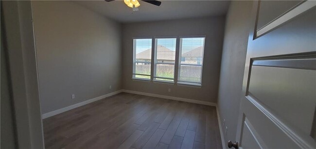 109 Everett Ct
