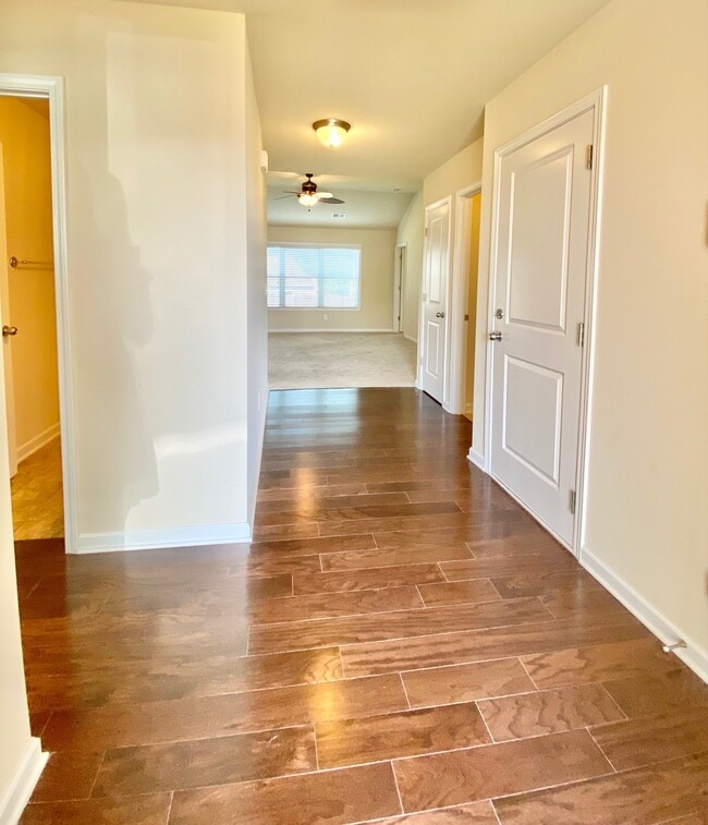 Photo - 602 Deertrack Run