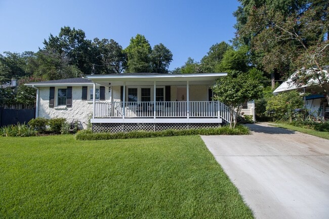 Photo - 4112 Spring Hill Road