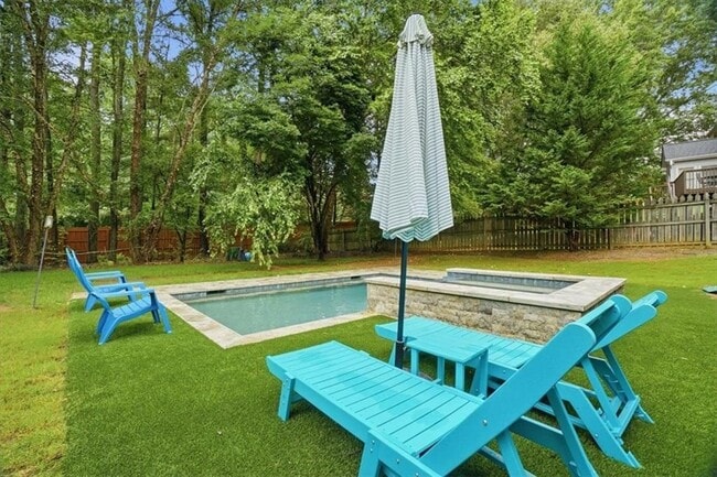Photo - 2785 Shoemaker Ln