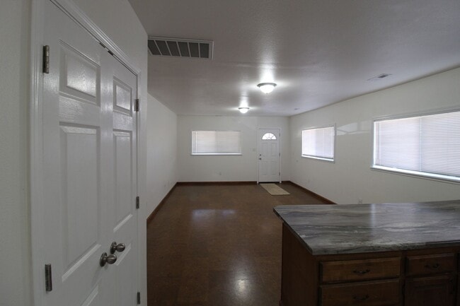 Photo - N10th754 Unit 1