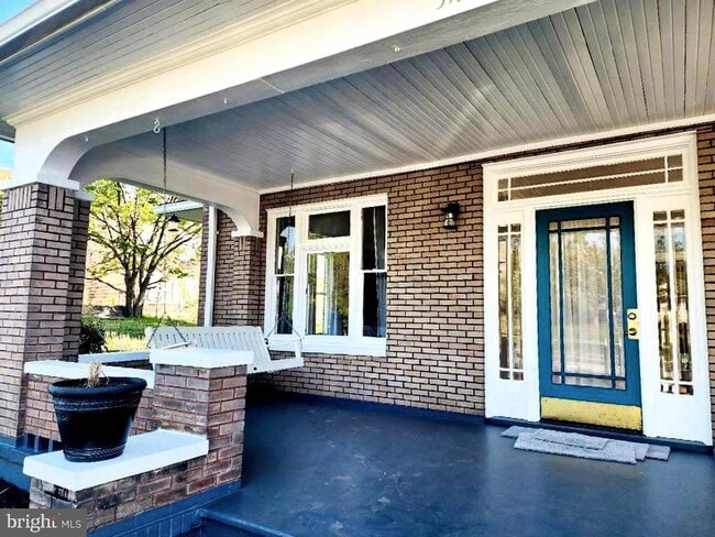 Photo - 515 Fourth St