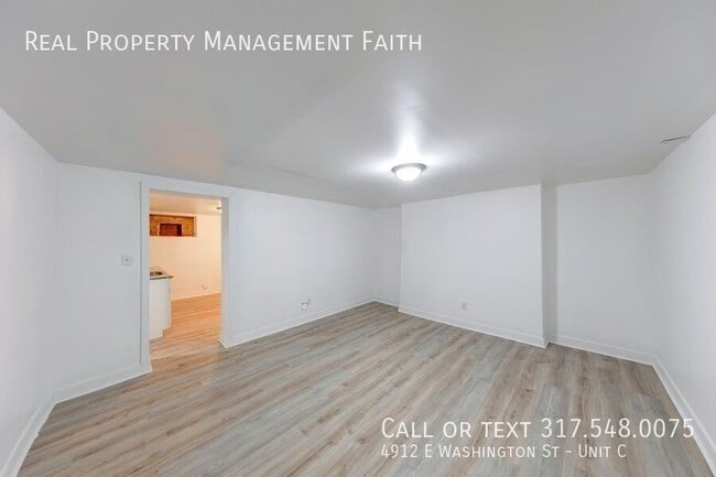 Photo - 4912 E Washington St Unit C