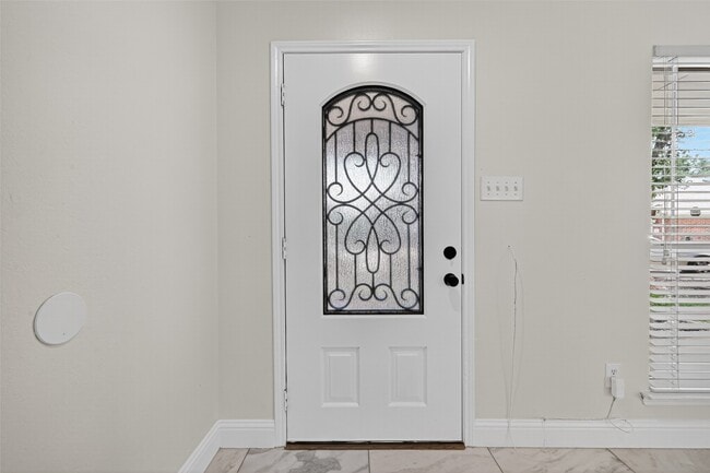 Photo - 6654 Stonefort Ct