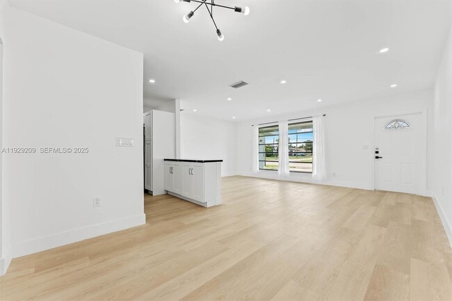 Photo - 2610 NW 83rd Ave