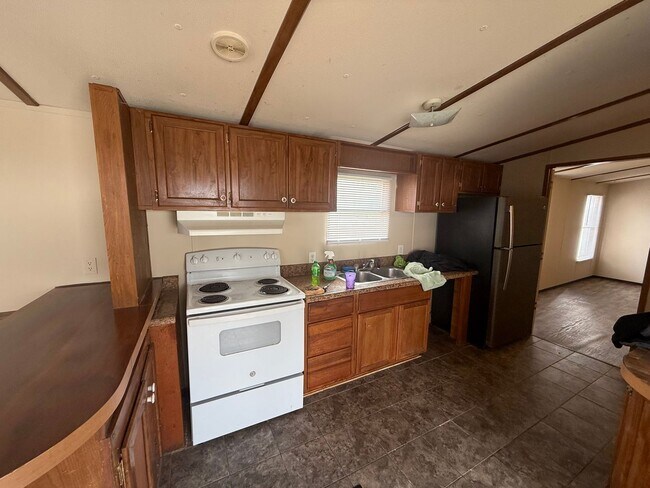 Photo - For Rent Deer Run