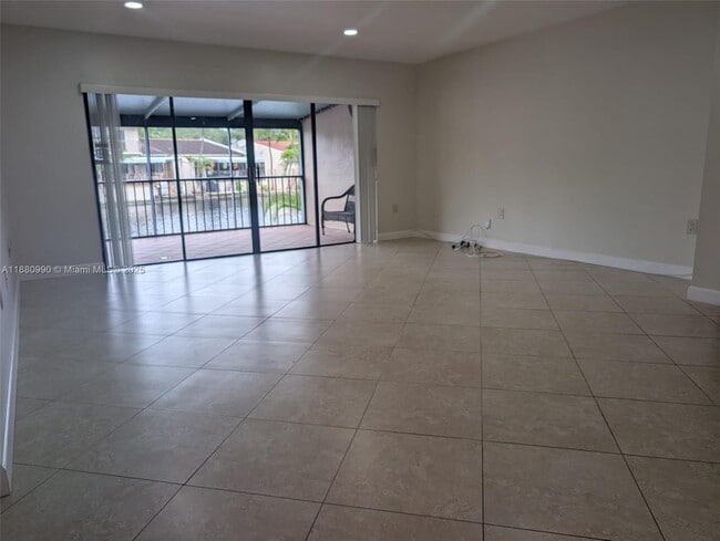 Photo - 8435 Rednock Ln