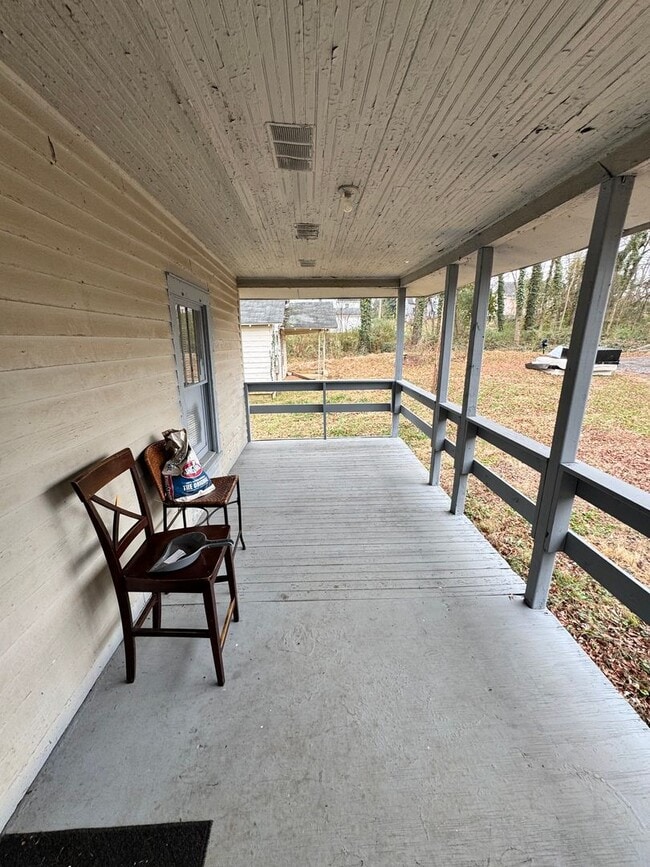 Photo - Single Family in Kings Mountain, NC