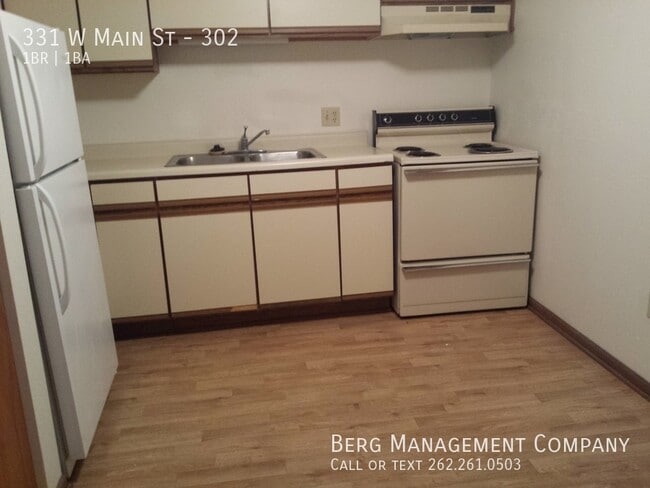 Building Photo - 331 W Main St Unit 302