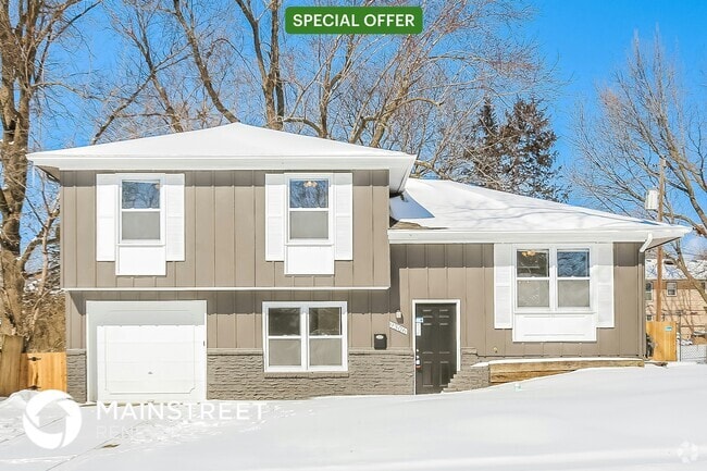 Building Photo - 9306 Fairwood Dr Rental