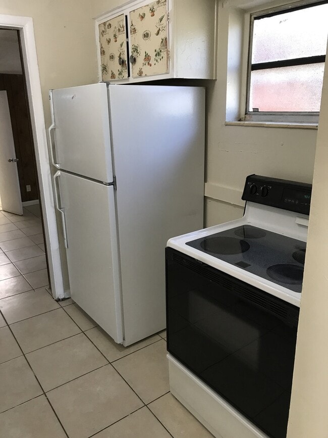 Photo - Large 3-2 house with a back yard