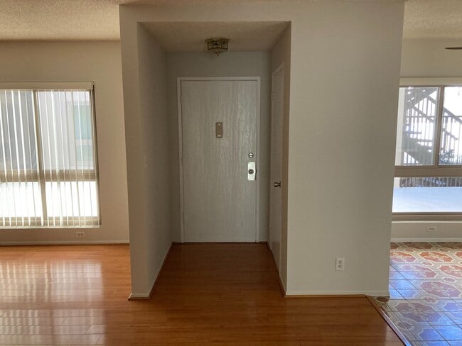 Photo - Fox Hills 2 Bd Condo