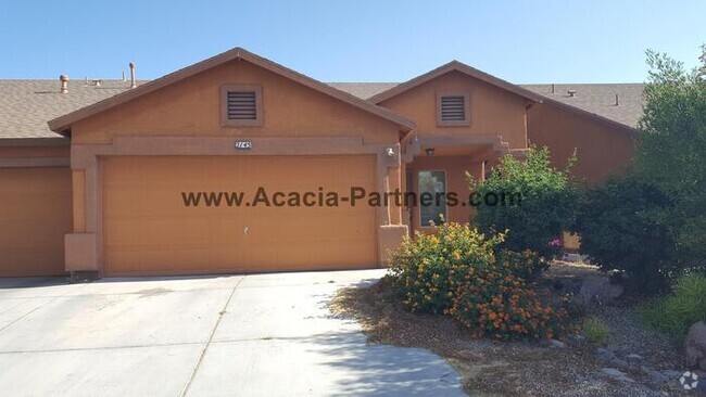 Building Photo - 2BD 2BA in Tres Pueblos w/ Garage & Washer... Rental