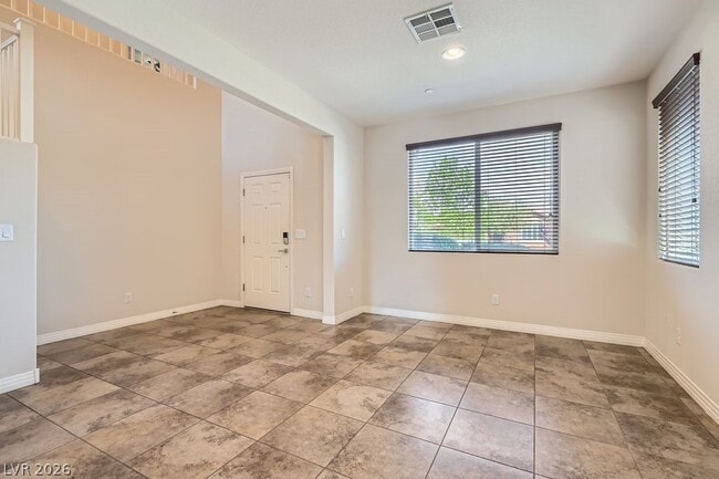 Photo - 1153 Bear Head St