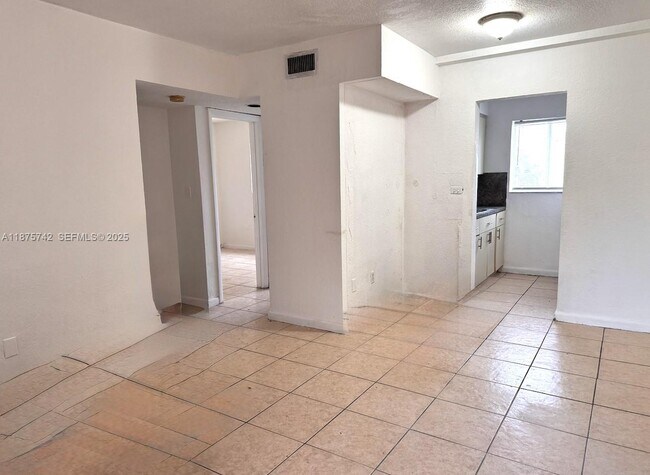 Photo - 2330 NW 11th St Unit 31