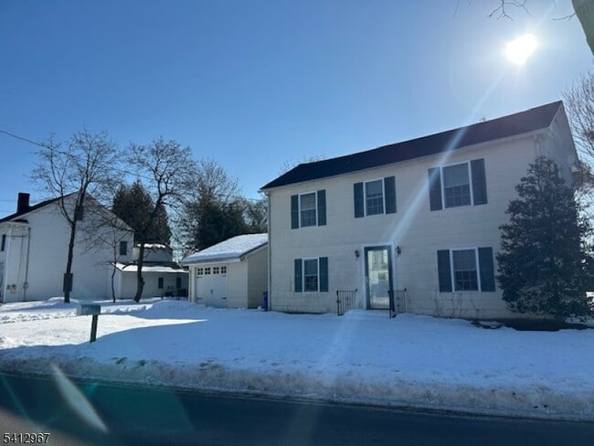 Photo - 11 Pleasant Plains Rd