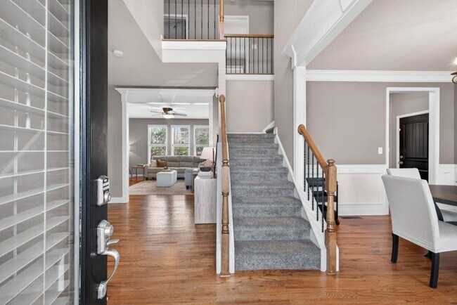 Photo - 247 Dawson Manor Dr