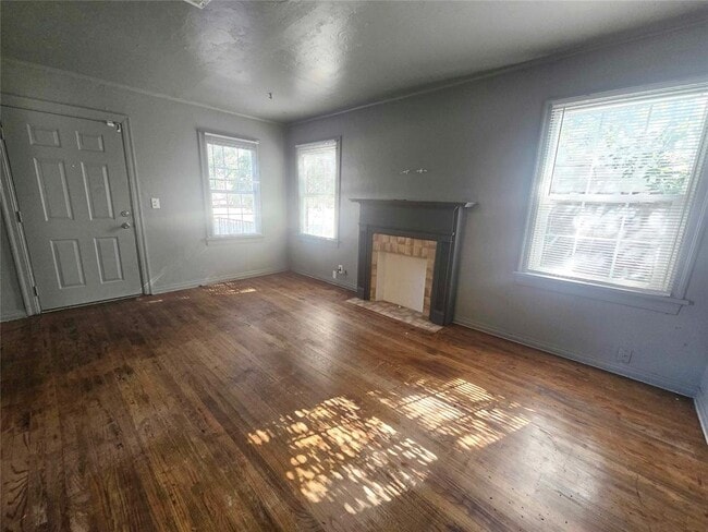 Photo - 2012 NE 19th St