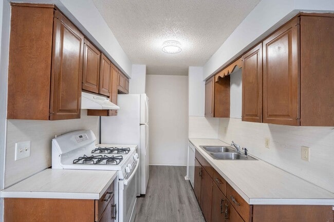 Photo - S Joplin Ave Duplex Unidad 3239