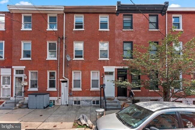 Building Photo - 1529 N Lawrence St Rental