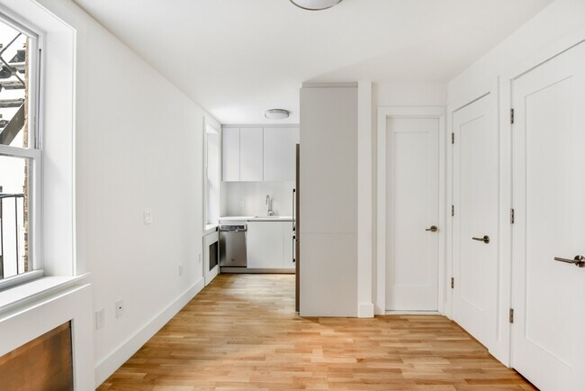 Photo - 777 St Marks Ave Unit 6G