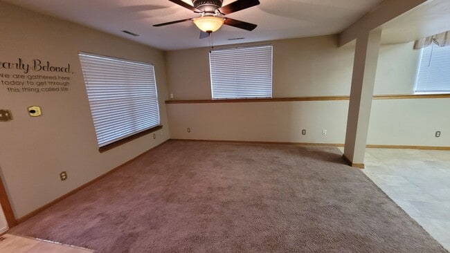 Photo - 3 Bedroom 1.5 bath, 2 stall garage Great SE location.