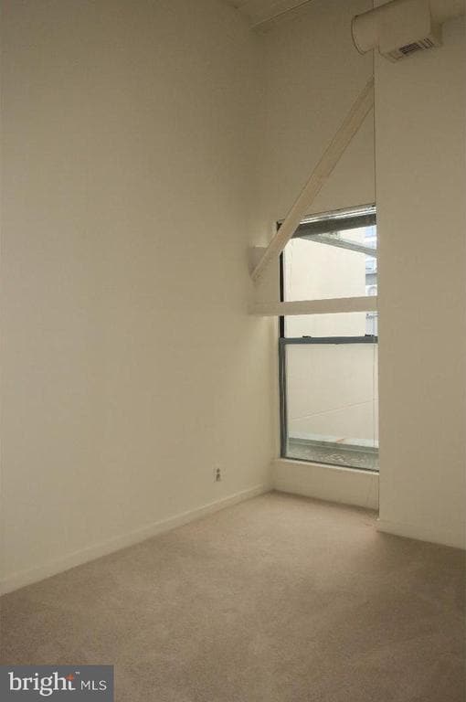 Photo - 3 N Christopher Columbus Blvd Unit 405