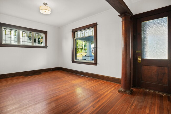 Photo - 147 Park St