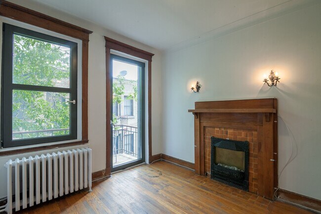 Photo - 2050 Av. Claremont Unit 29