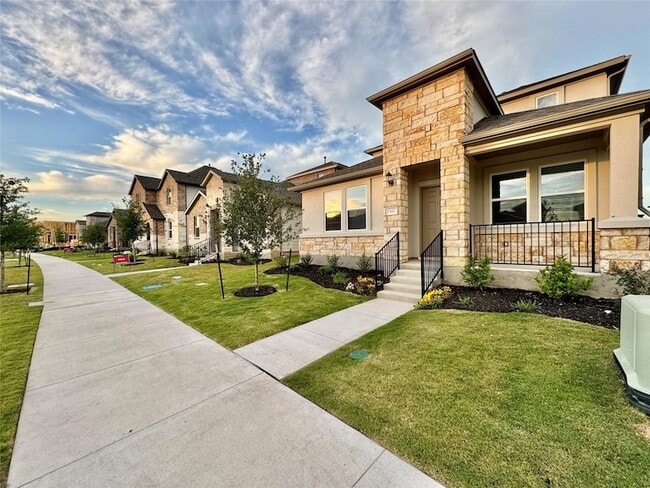 Photo - 611 Emory Crossing Blvd