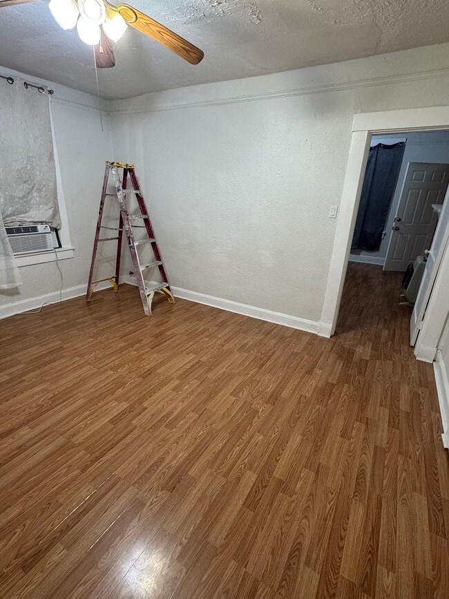 Photo - 220 Cedar St Unit 3