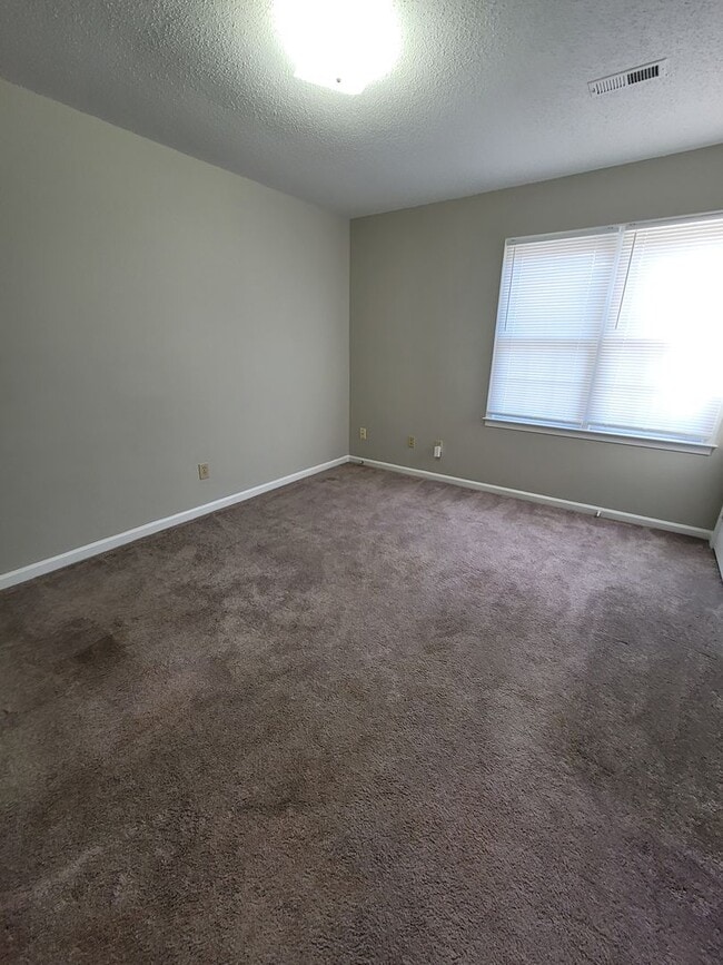 Photo - 1431 Bailey Cir