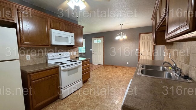 Photo - 421 15th Ave