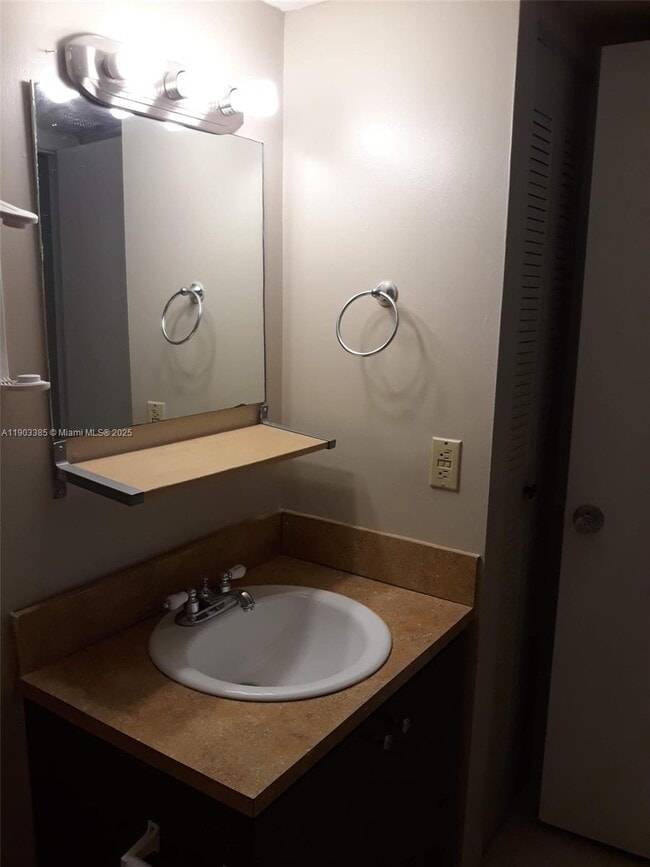 Photo - 7401 SW 152nd Ave Unit 106-1