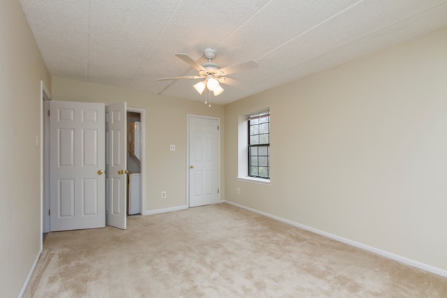 Photo - 300 Washington Pl Unit 320