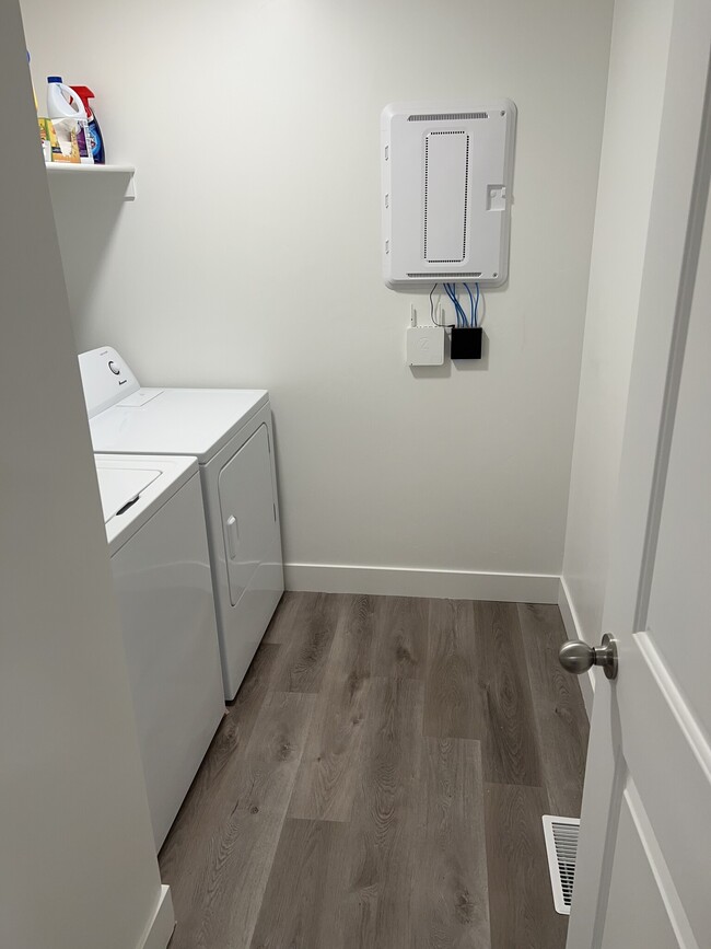 Photo - 1187 W 1820 S