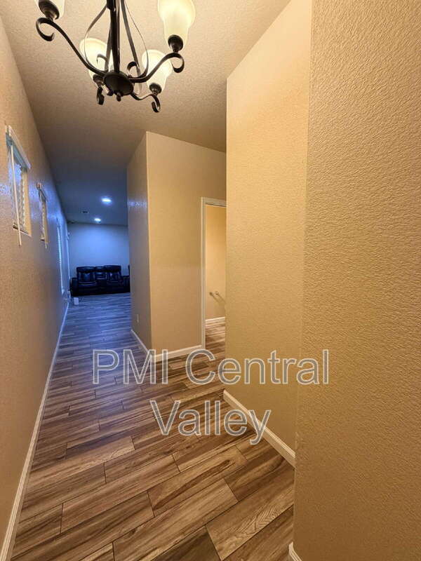 584 Granada Court